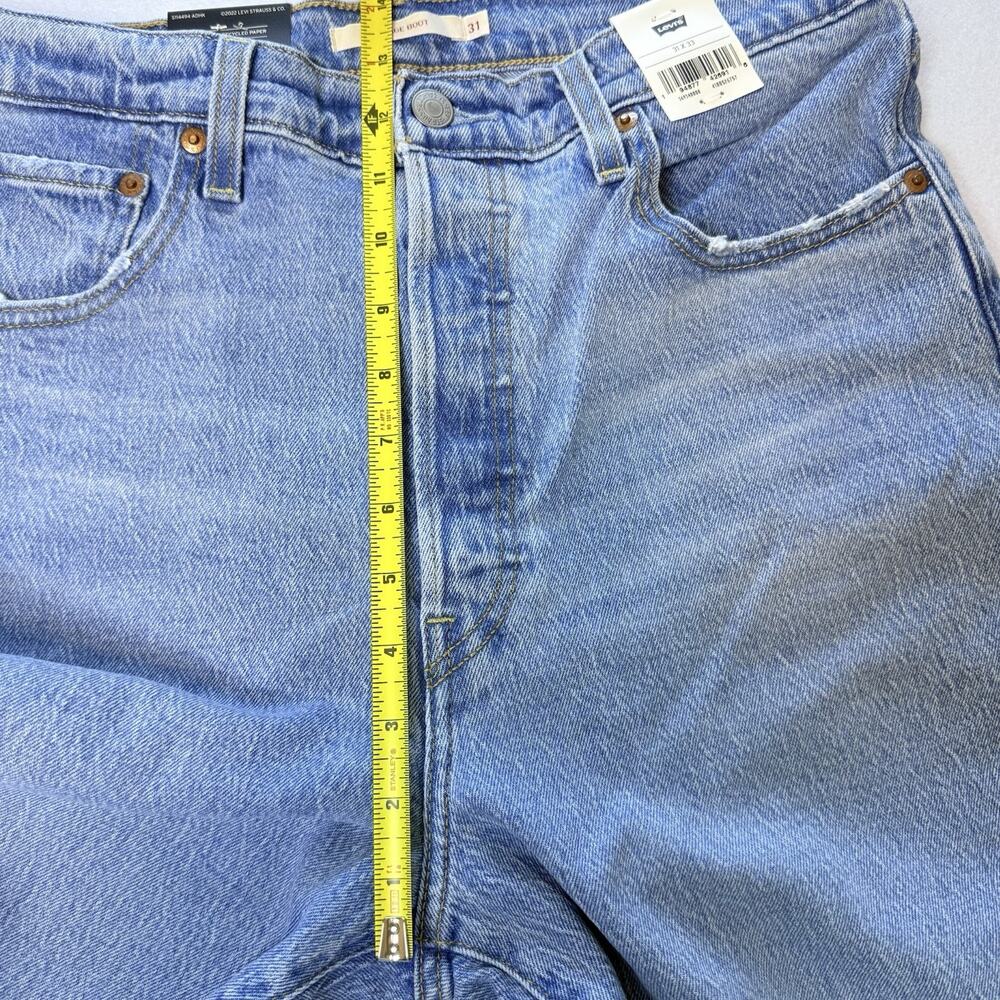 Levi's Premium Women's 31x33 Medium Wash Blue Denim Ribcage Boot High Rise Jeans - Picture 8 of 9